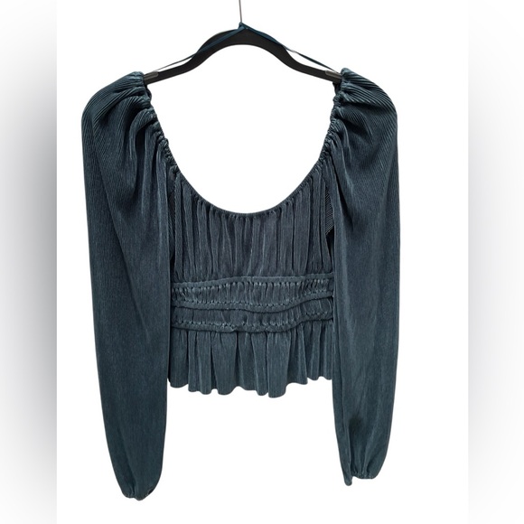 NWT ASTR The Label Teal Plisse Long Sleeve Teal Blouse - Picture 3 of 9